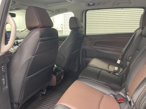 New 2026 Honda Odyssey Elite image 25