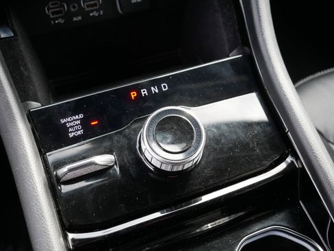 Used 2022 Jeep Grand Cherokee L Limited image 24