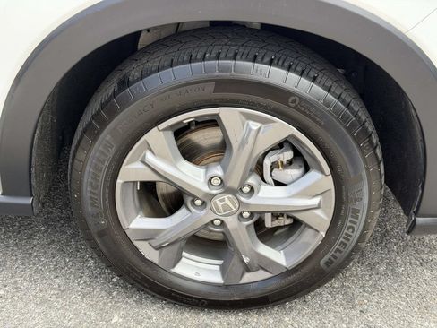 Used 2026 Honda HR-V LX image 9