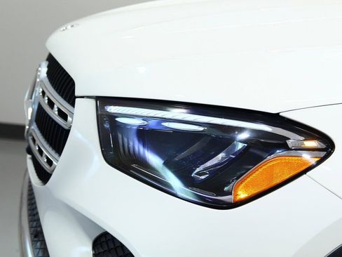 Certified 2025 Mercedes-Benz GLE 350 4MATIC image 16