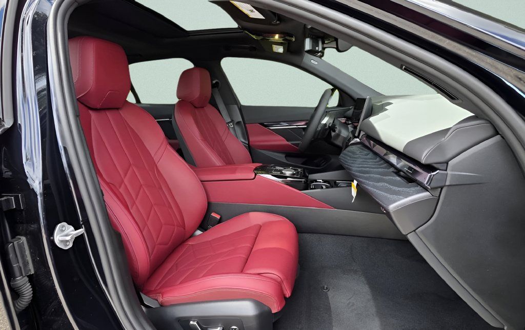 New 2027 BMW 530i w/ M Sport Package RWD image 22