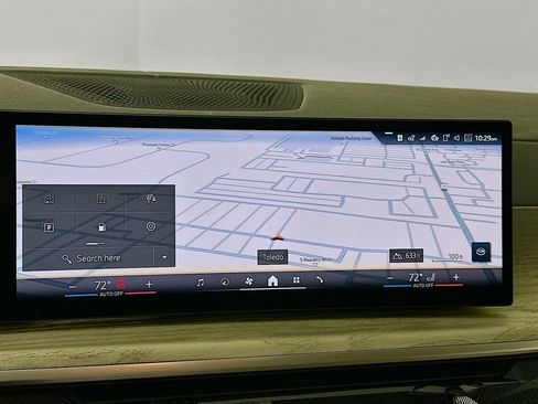 New 2026 BMW X7 xDrive40i w/ Executive Package image 17