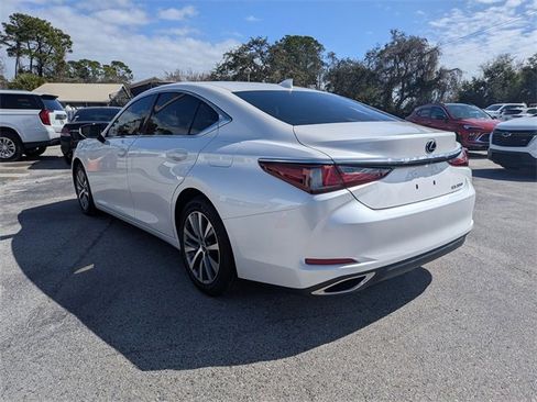Used 2019 Lexus ES 350 w/ Accessory Package 2 image 5