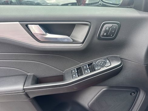 New 2026 Ford Escape Platinum w/ Premium Technology Package AWD/4WD image 26