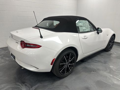 New 2026 MAZDA MX-5 Miata Grand Touring RWD image 10