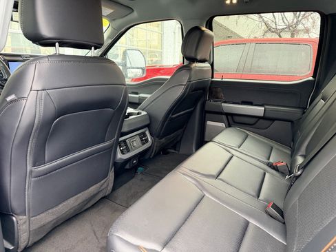 Used 2025 Ford F350 Lariat w/ Lariat Ultimate Package image 4