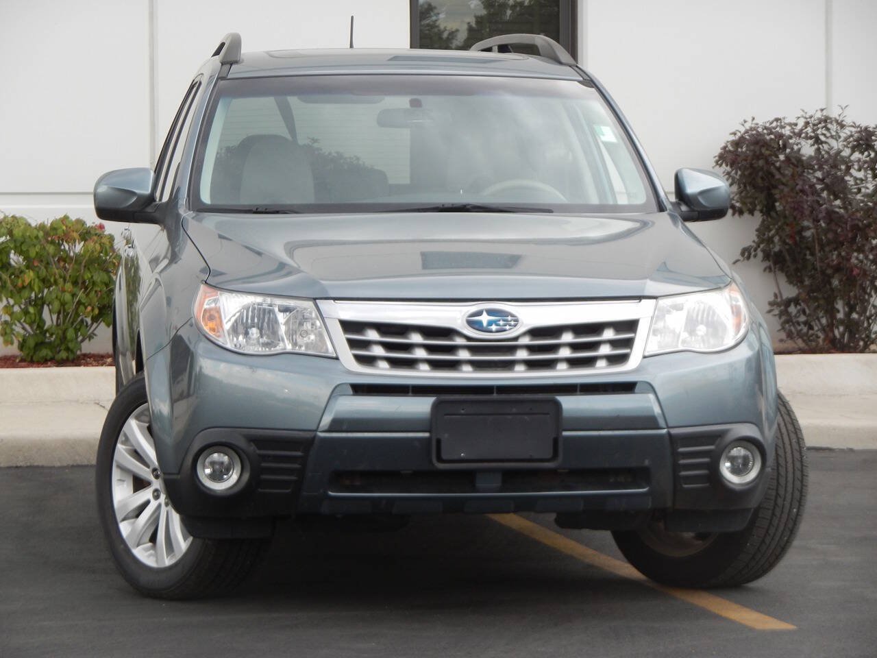 Used 2013 Subaru Forester 2.5X Premium w/ All-Weather Pkg AWD/4WD image 6