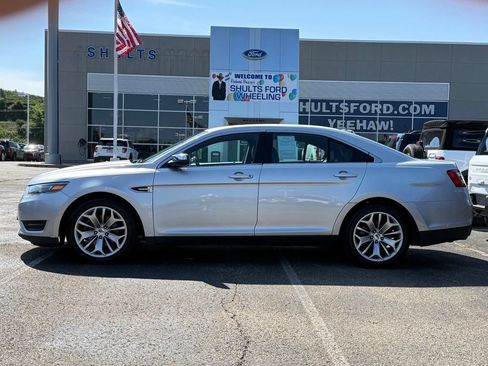Used 2018 Ford Taurus Limited FWD image 2