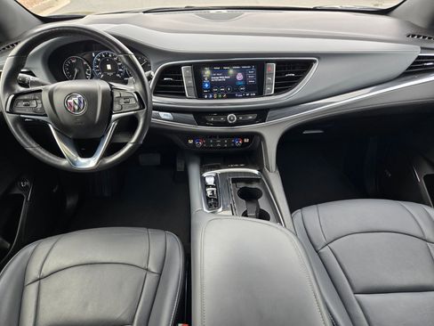 Used 2024 Buick Enclave Premium image 12