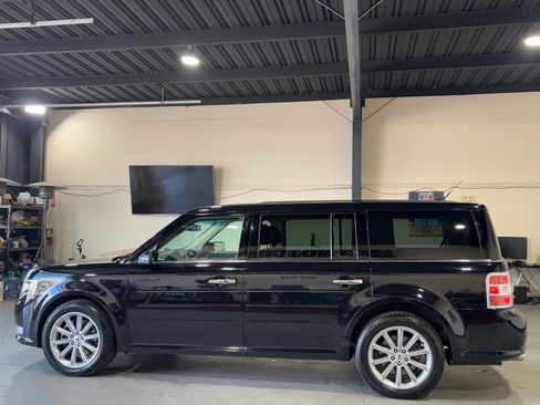 Used 2019 Ford Flex Limited image 4
