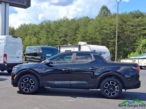 Used 2022 Hyundai Santa Cruz SEL image 2