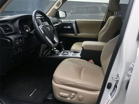 Used 2023 Toyota 4Runner Limited image 16