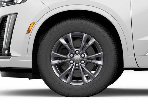 New 2025 Cadillac XT6 Luxury FWD image 38