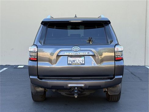 Used 2016 Toyota 4Runner 2WD image 5