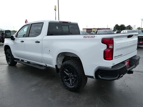 Certified 2024 Chevrolet Silverado 1500 LT Trail Boss w/ Convenience Package II image 7