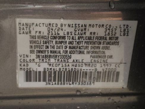 Used 2024 Nissan Sentra S FWD image 33