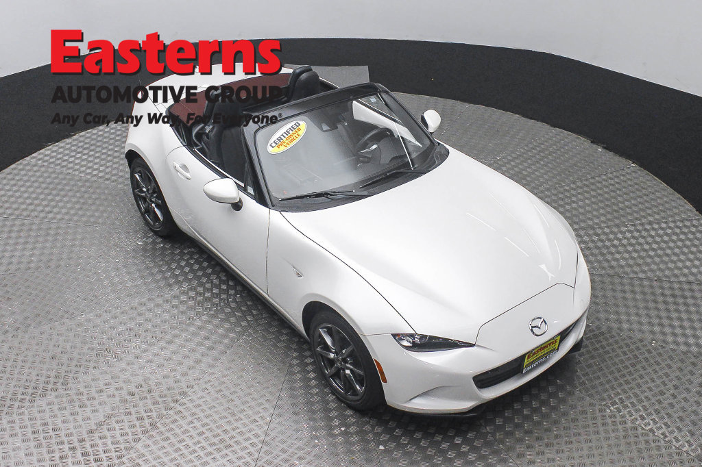 Used 2018 MAZDA MX-5 Miata Grand Touring RWD image 5
