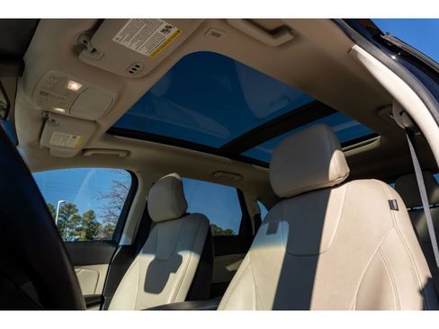 Used 2019 Ford Edge Titanium w/ Equipment Group 301A image 12