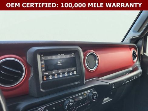Certified 2020 Jeep Wrangler Unlimited Rubicon w/ Cold Weather Group AWD/4WD image 38