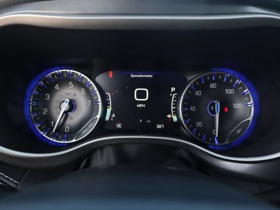 New 2026 Chrysler Pacifica Select