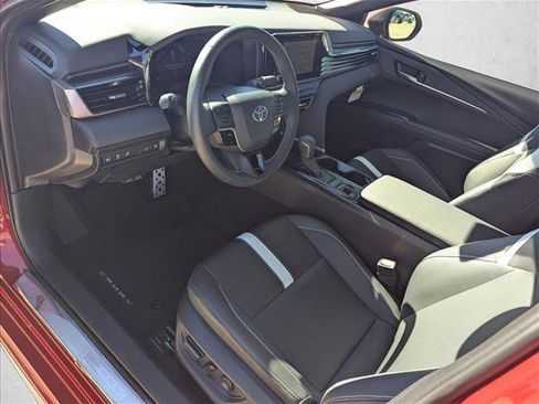 Certified 2025 Toyota Camry SE image 9
