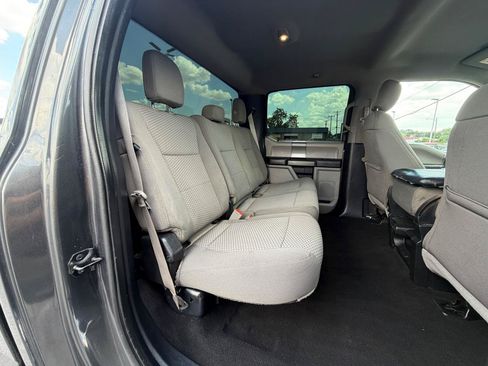 Used 2018 Ford F350 XLT w/ XLT Premium Package AWD/4WD image 14