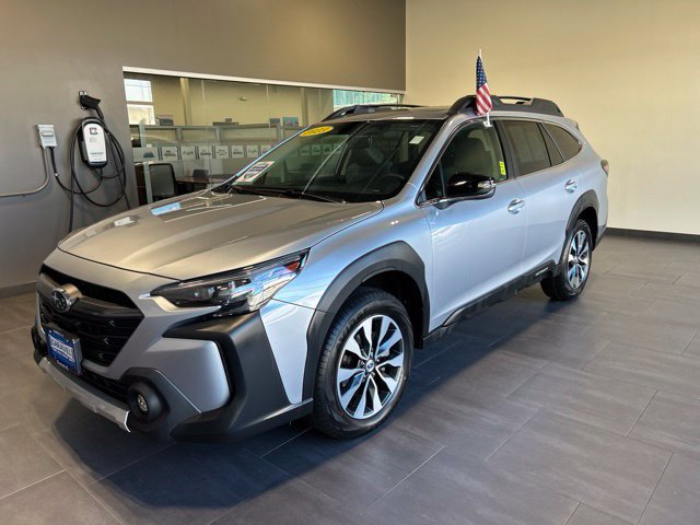 Used 2023 Subaru Outback Limited AWD/4WD image 37
