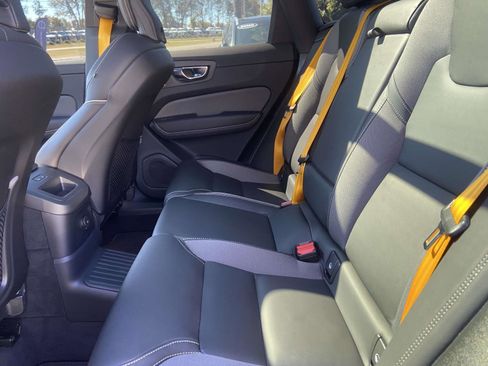 Certified 2025 Volvo XC60 T8 Polestar image 13