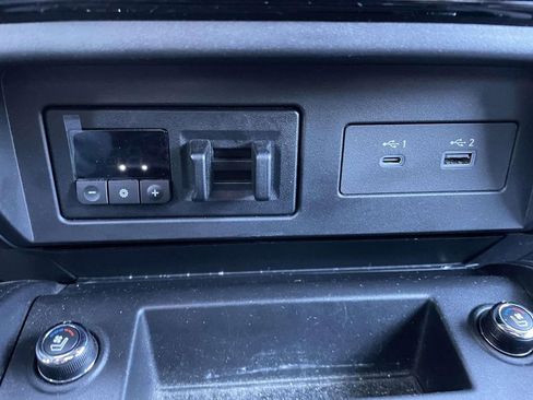 Used 2020 Nissan Titan PRO-4X w/ Pro-4x Convenience Package image 44