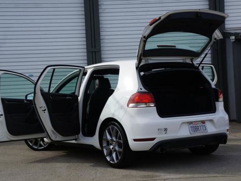 Used 2013 Volkswagen GTI Driver's Edition image 24