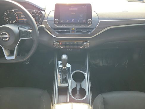 Certified 2023 Nissan Altima 2.5 SV image 14