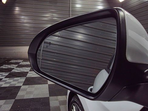 Used 2018 Hyundai Elantra Sport image 34