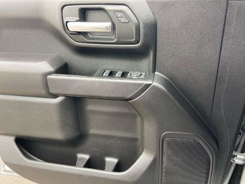 Used 2024 GMC Sierra 1500 Pro w/ Pro Value Package image 17