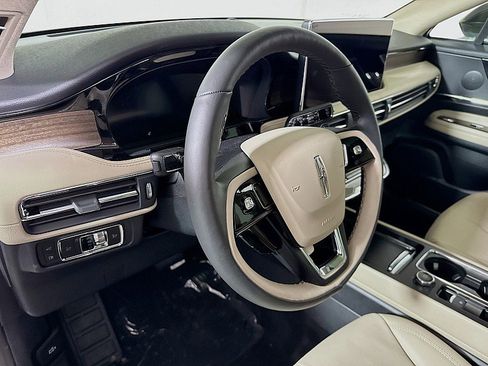 New 2026 Lincoln Corsair Grand Touring image 9