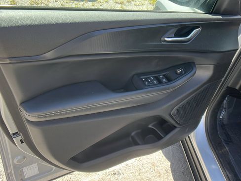 Certified 2024 Jeep Grand Cherokee L Laredo image 14