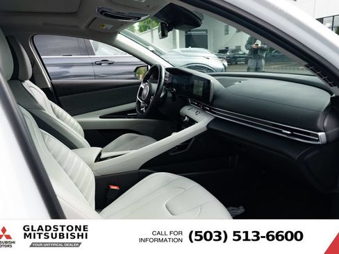 Used 2024 Hyundai Elantra Limited FWD image 27