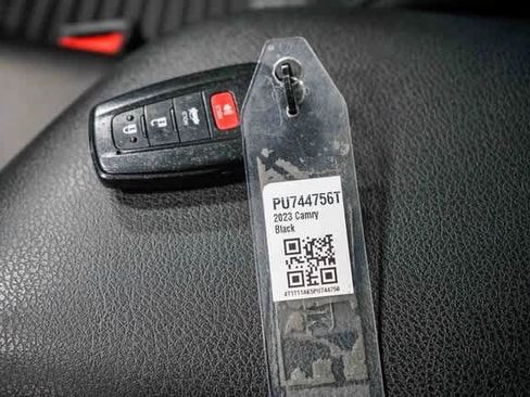 Certified 2023 Toyota Camry SE image 30