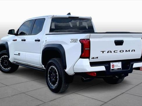 Certified 2024 Toyota Tacoma TRD Off-Road image 12