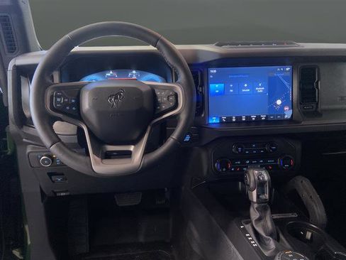 New 2025 Ford Bronco Badlands AWD/4WD image 5