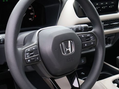 New 2027 Honda HR-V LX image 17