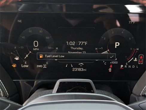 Used 2025 GMC Yukon AT4 Ultimate image 13