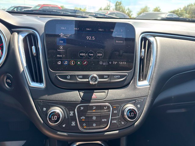 Used 2022 Chevrolet Malibu Premier FWD image 21