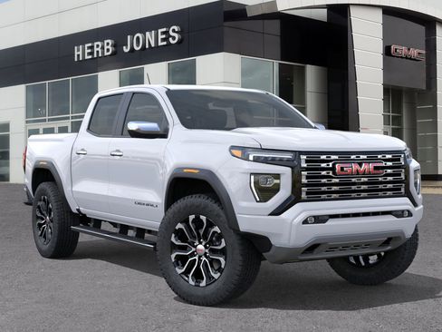 New 2026 GMC Canyon Denali image 7