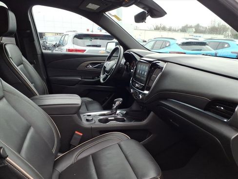 Used 2023 Chevrolet Traverse Premier w/ Redline Edition image 21