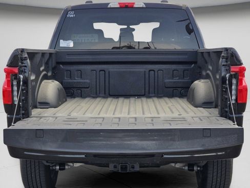 New 2024 Ford F150 Lightning XLT image 18