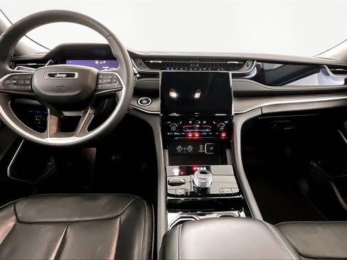 Used 2022 Jeep Grand Cherokee Limited 4xe w/ Luxury Tech Group II image 7