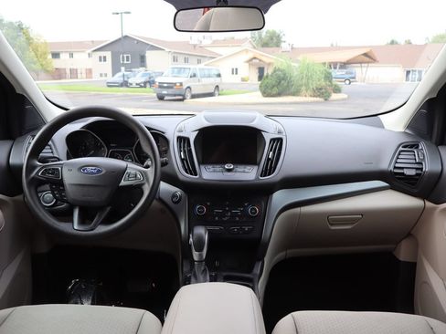 Used 2019 Ford Escape SE AWD/4WD image 16
