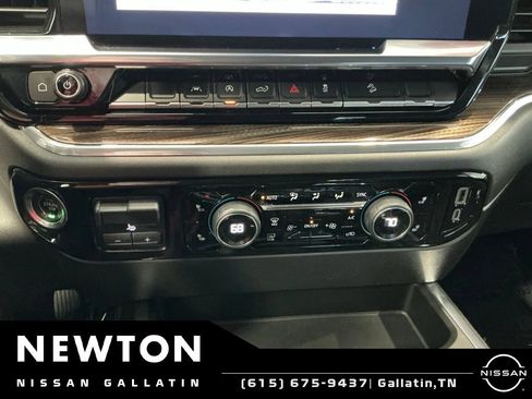 Used 2023 Chevrolet Silverado 1500 LT Trail Boss w/ Protection Package AWD/4WD image 13