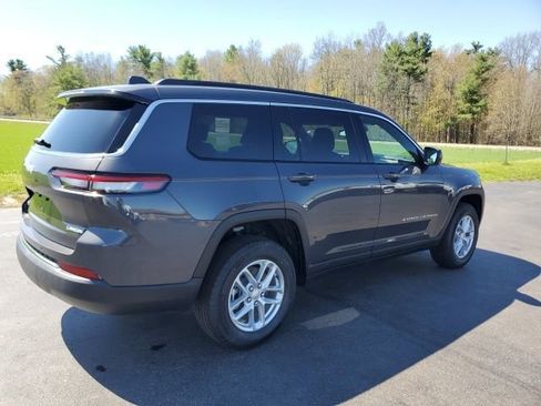 Used 2025 Jeep Grand Cherokee L Laredo w/ Luxury Tech Group I AWD/4WD image 5