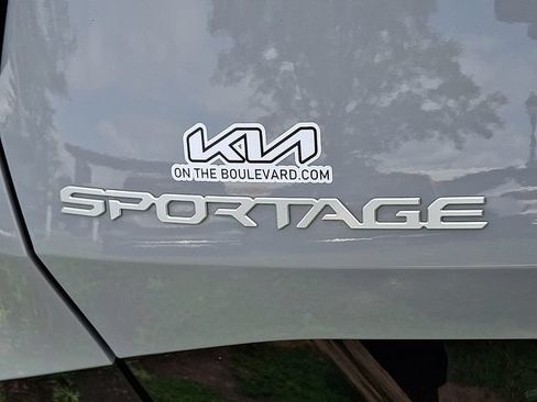 Certified 2023 Kia Sportage SX FWD image 31